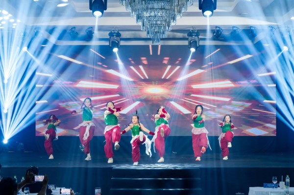 Bắt đầu Zumba từ con số 0: bí quyết để không ngại nhịp và vẫn vui hết mình